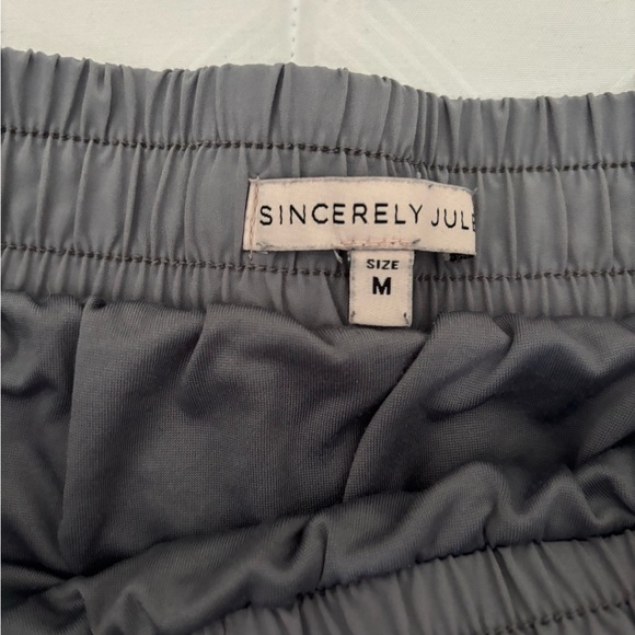 Sincerely Jules Gray Athletic Shorts - Picture 2 of 4